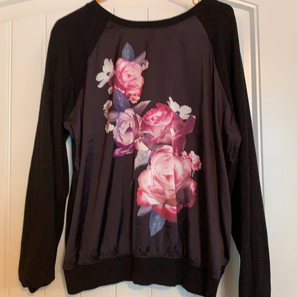 Size 0 Torrid silk shirt